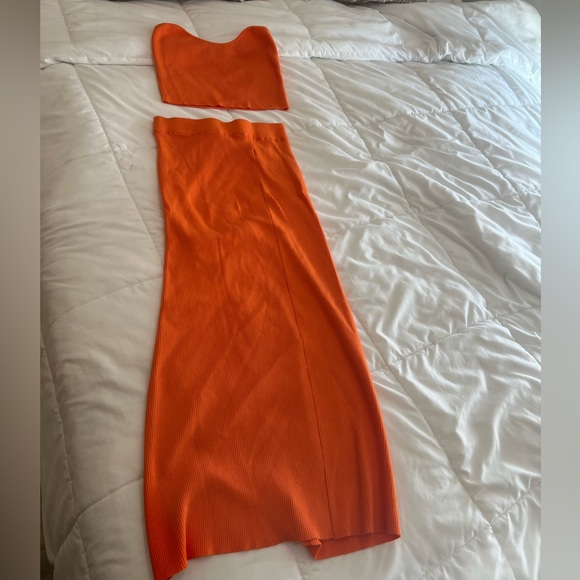 Cider Vibrant Orange Knit Skirt Set - Picture 4 of 6